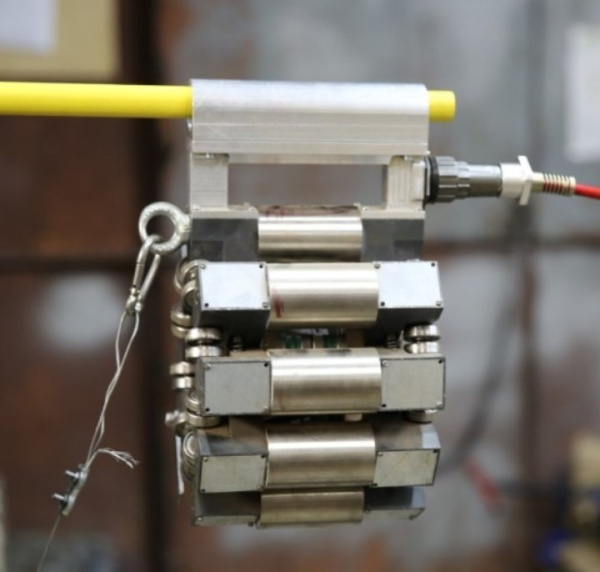 Установка неразрушающего контроля бурильных труб (мобильное исполнение) "БУРАН 5033"